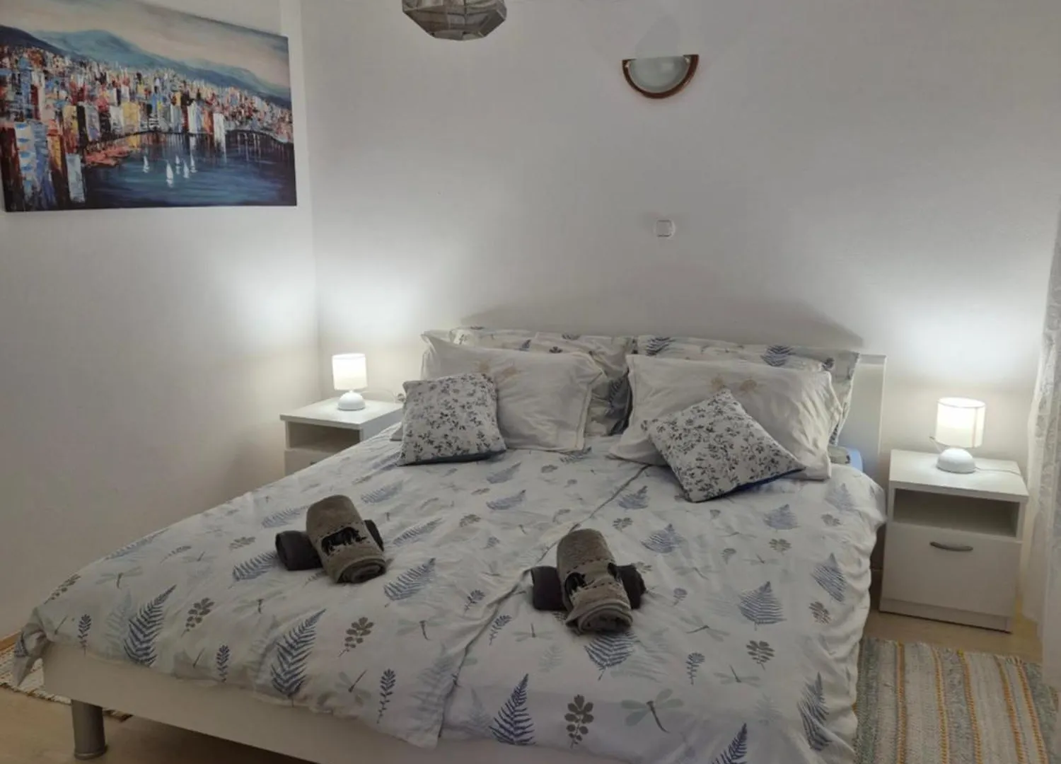 Lovely 2-Bedroom Apartment In נובי ווינודולסקי